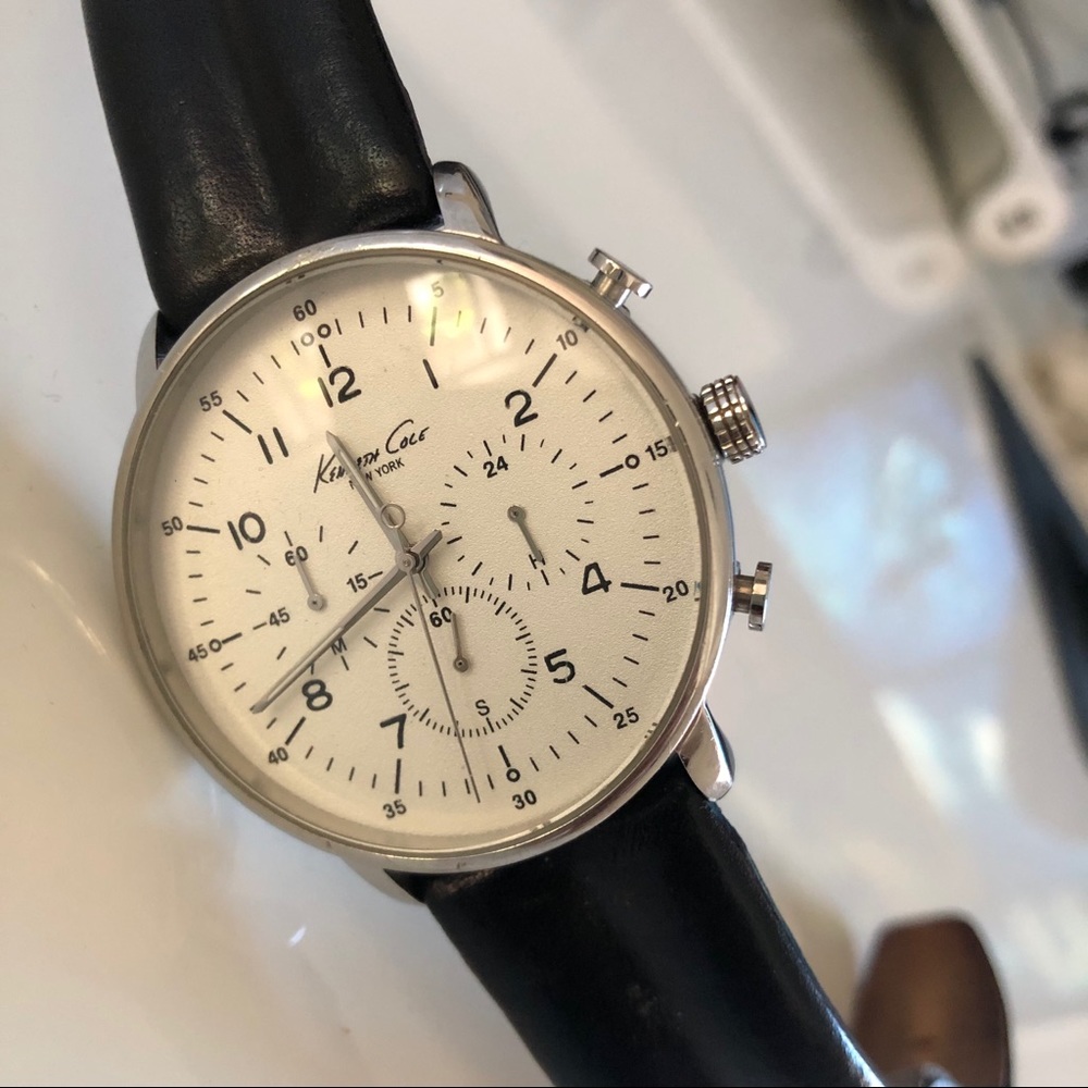 Vintage Kenneth Cole watch black leather strap